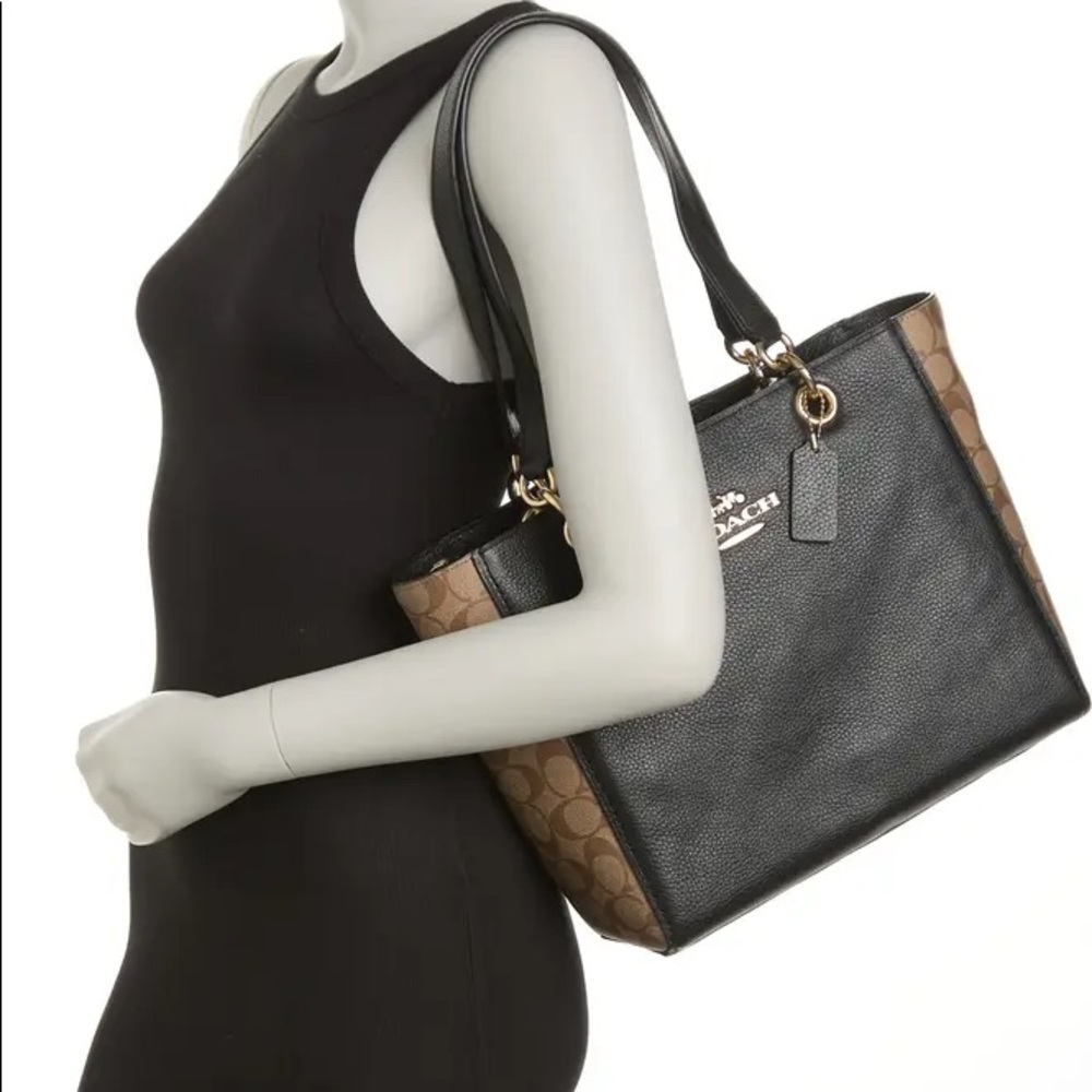 COACH Signature Jess Leather Tote